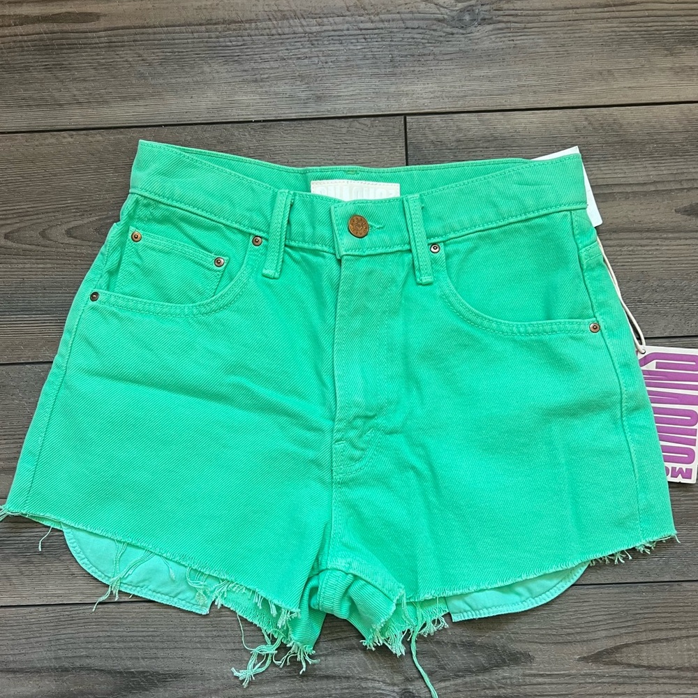 NWT MOTHER The Fun Dip Micro Cut Shorts in Summer Green Sz 25